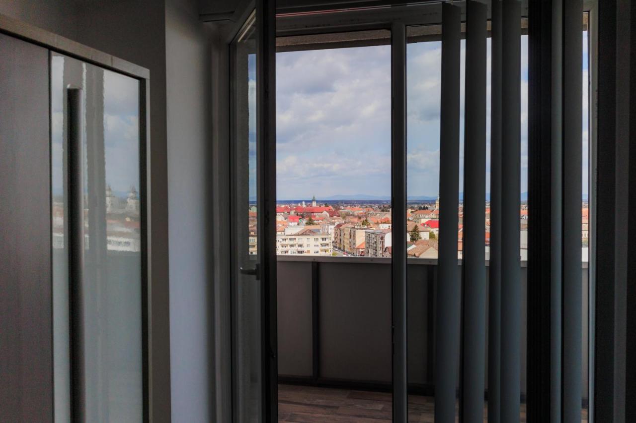 Plaza Apartment Сату-Маре Экстерьер фото